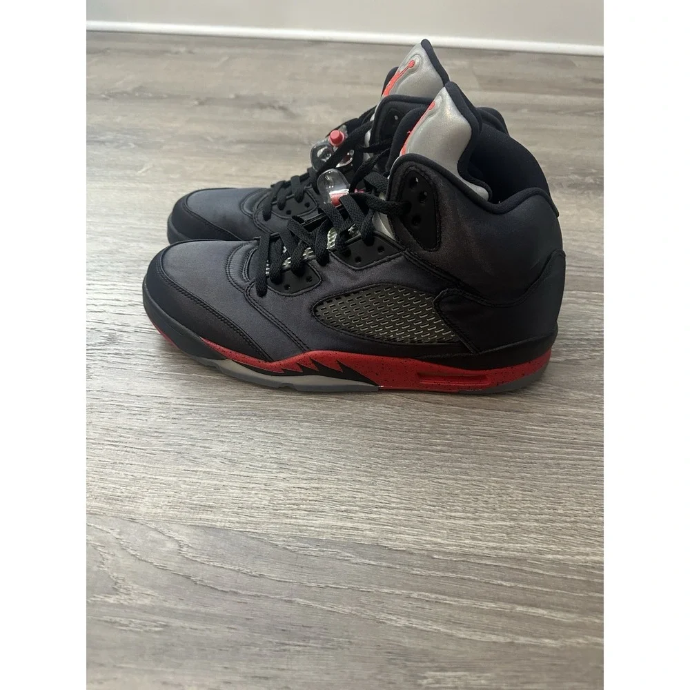NIKE Air Jordan 5 Satin Bred Retro High OG Sneakers Black University Red Mens 12